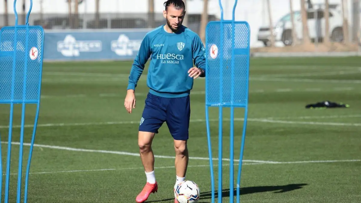 Gastón Silva en sus días como futbolista del Huesca